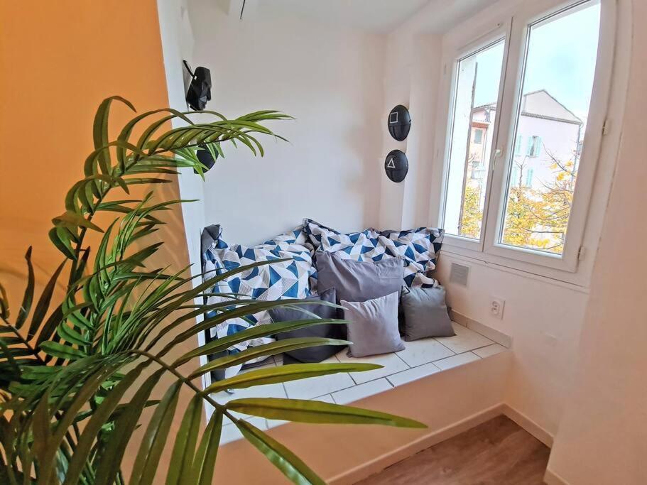 Gregbnb - T2 Design 43M2 - Toulon Est - Wifi Fibre - N2 Exteriér fotografie