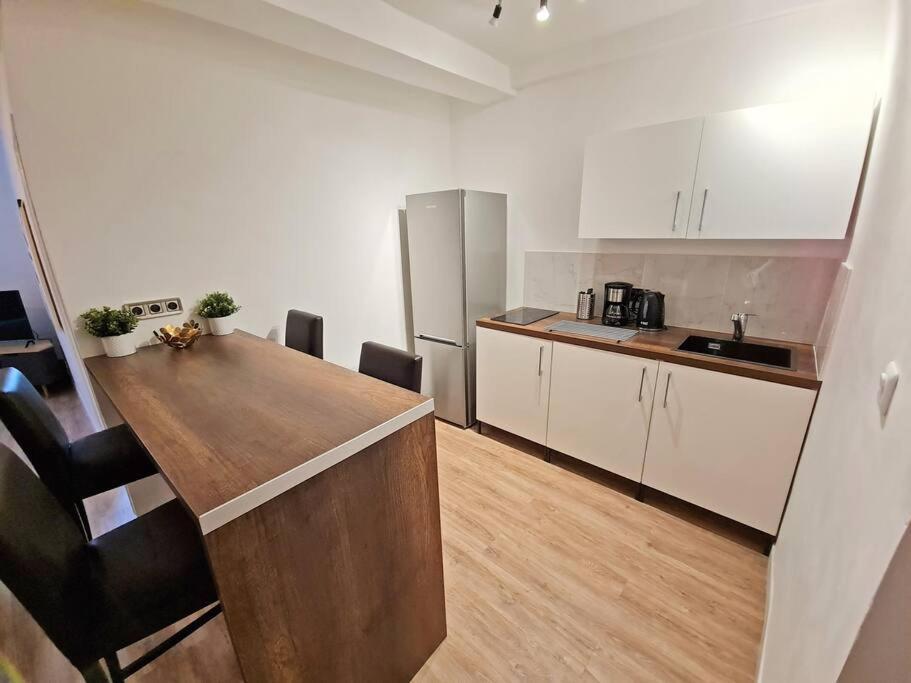 Gregbnb - T2 Design 43M2 - Toulon Est - Wifi Fibre - N2 Exteriér fotografie